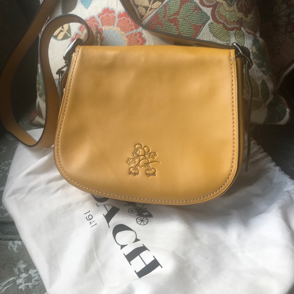 Disney x Coach Mickey Saddlle bag - Picture 2 of 12